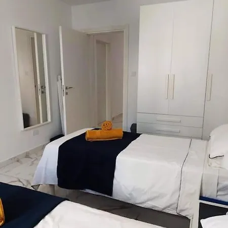 2 Bedroom In San Ġwann