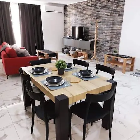 2 Bedroom In