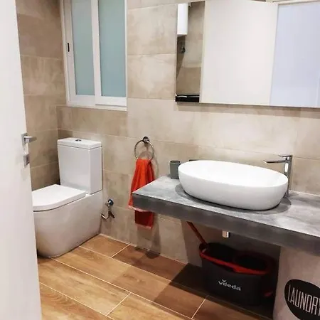 2 Bedroom In 아파트 San Ġwann